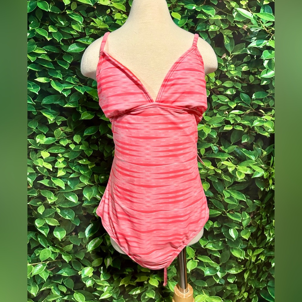 Athleta Ariel Cut Out One Piece Strappy Swimsuit Pink Junior XXS New